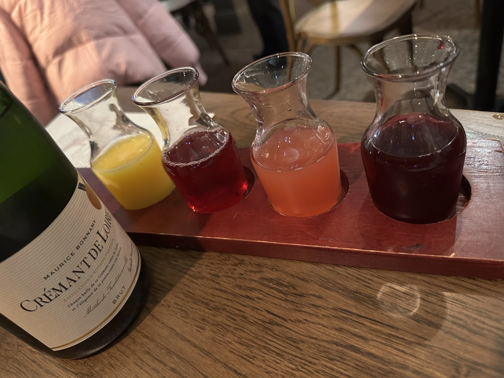 Hellbender Bed and Beverage Mimosa Flight